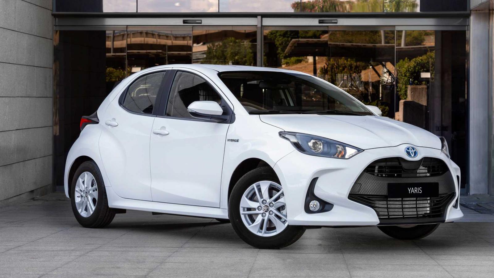 Στην Ελλάδα το επαγγελματικό Toyota Yaris Van (+τιμές) | carandmotor.gr